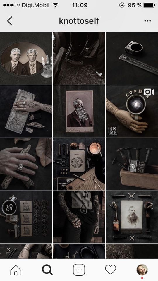 Dark Theme Instagram Feed Theme