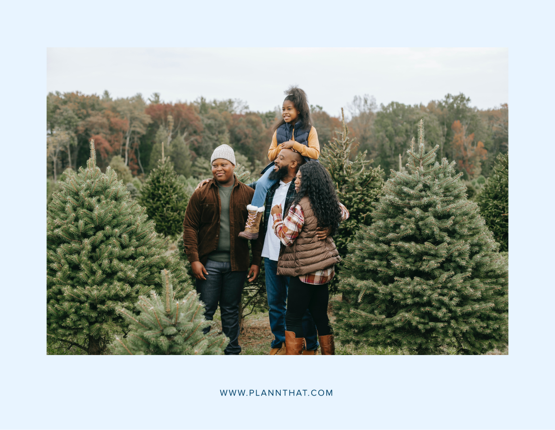 How to Find Holiday Images that Fit Your Brand Vibe